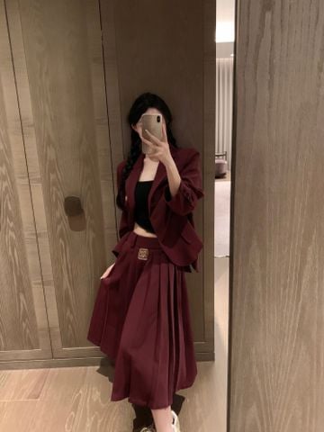  MiuMiu Customized Gold Thread Embroidered Letter Suit Jacket Wine 