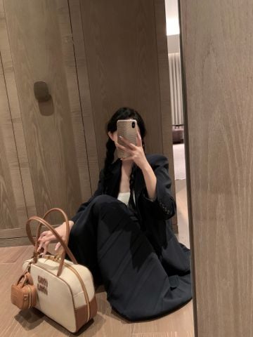  MiuMiu Customized Gold Thread Embroidered Letter Suit Jacket Black 