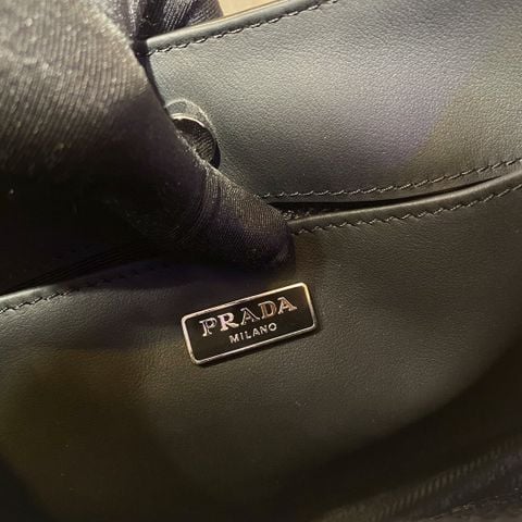  Túi Prada Cleo Leather Shoulder Bag 