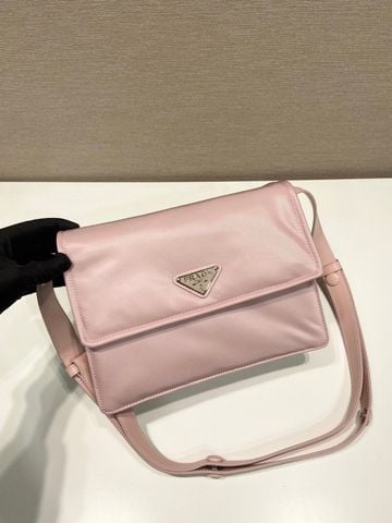  Túi Prada raveller small padded Re-Nylon shoulder bag 