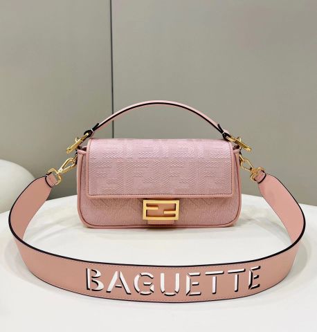  Túi Fendi Baguette Pink Nappa Leather Bag 27CM Luxury 