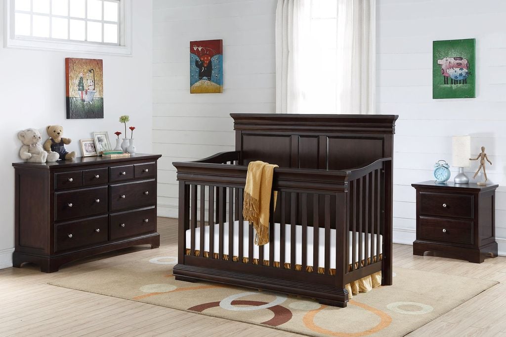  GARNET 4 IN 1  CONVERTIBLE CRIB 
