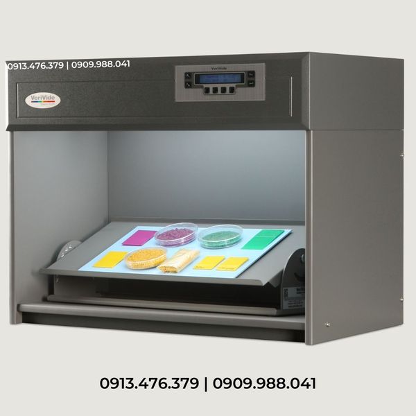  Tủ soi màu Verivide 4 nguồn sáng 