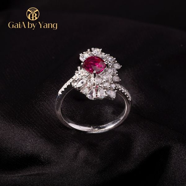  Nhẫn vàng trắng đính đá Ruby 