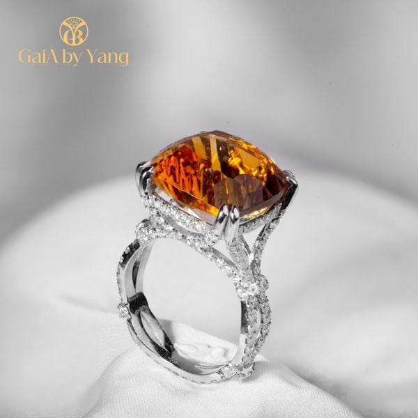  Nhẫn vàng trắng đính đá Citrine 