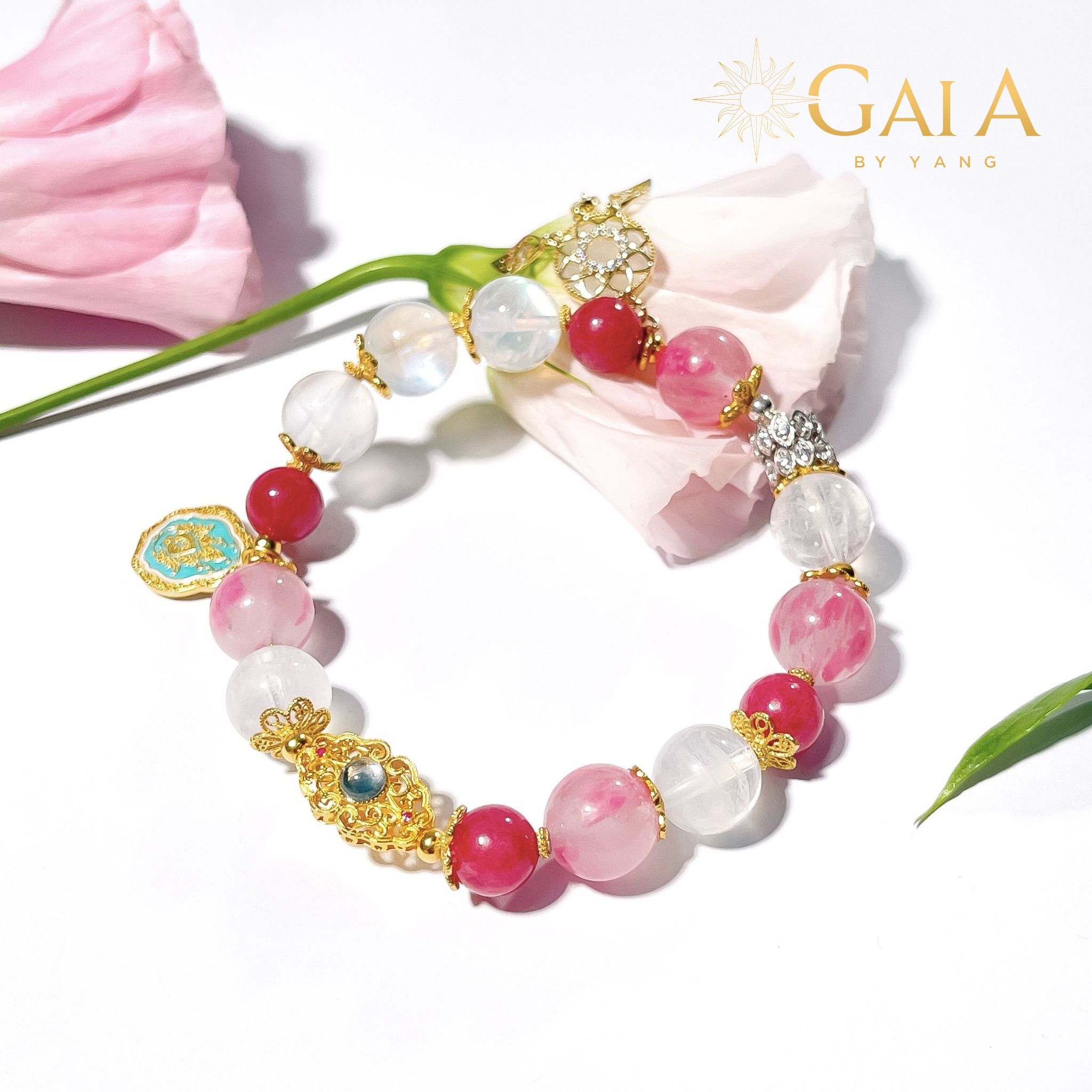  Vòng đá Tường Vy, Đào Hoa phối charm 