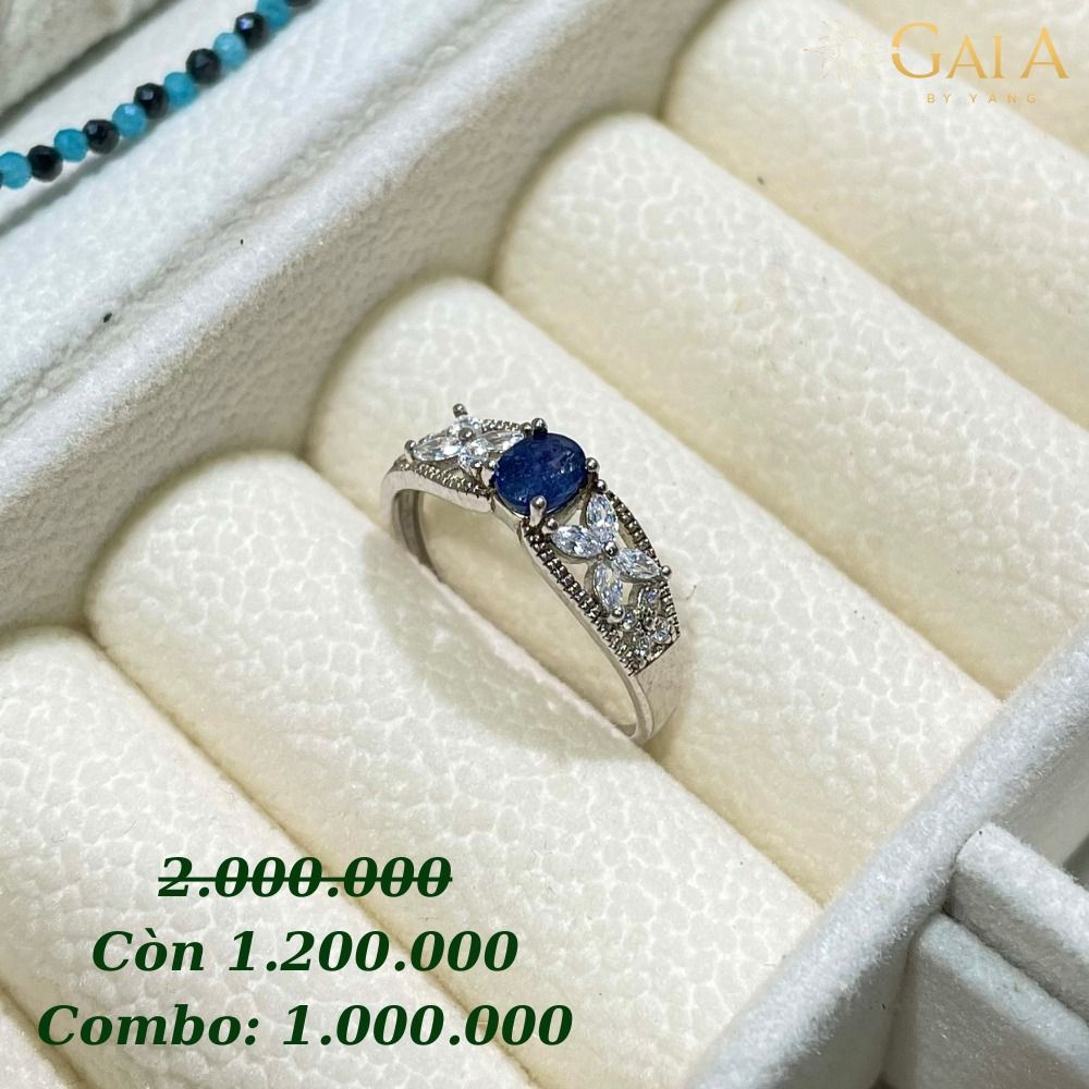  Nhẫn bạc đính đá sapphire 