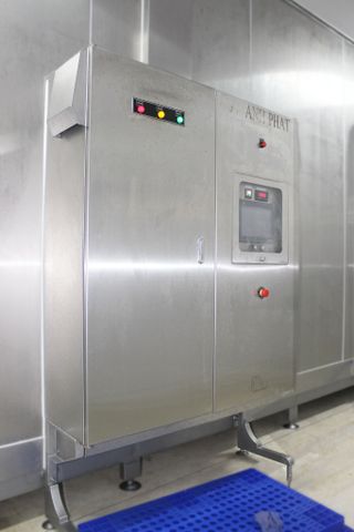  Tủ điện điều khiển 