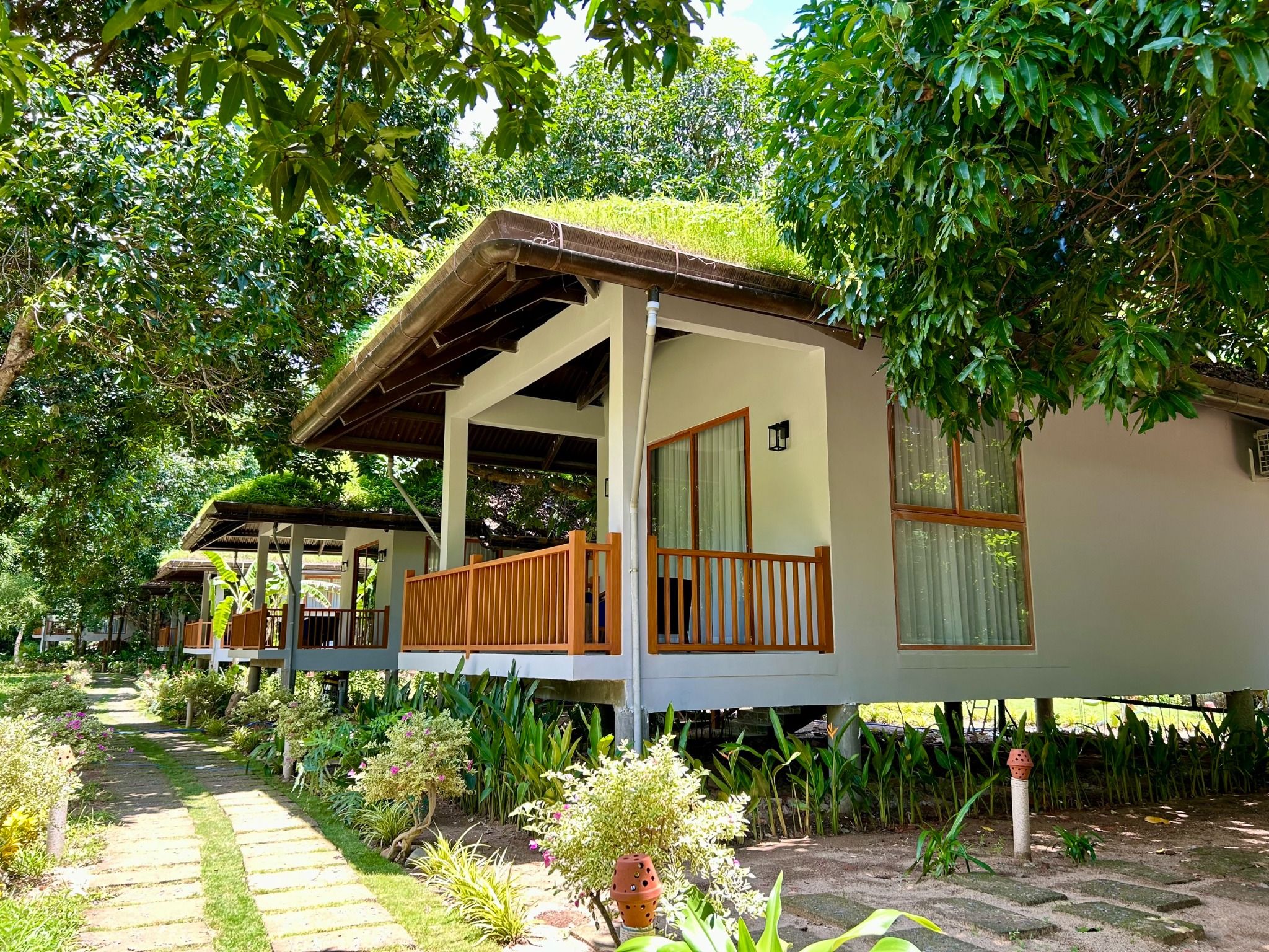 Combo bungalow 8