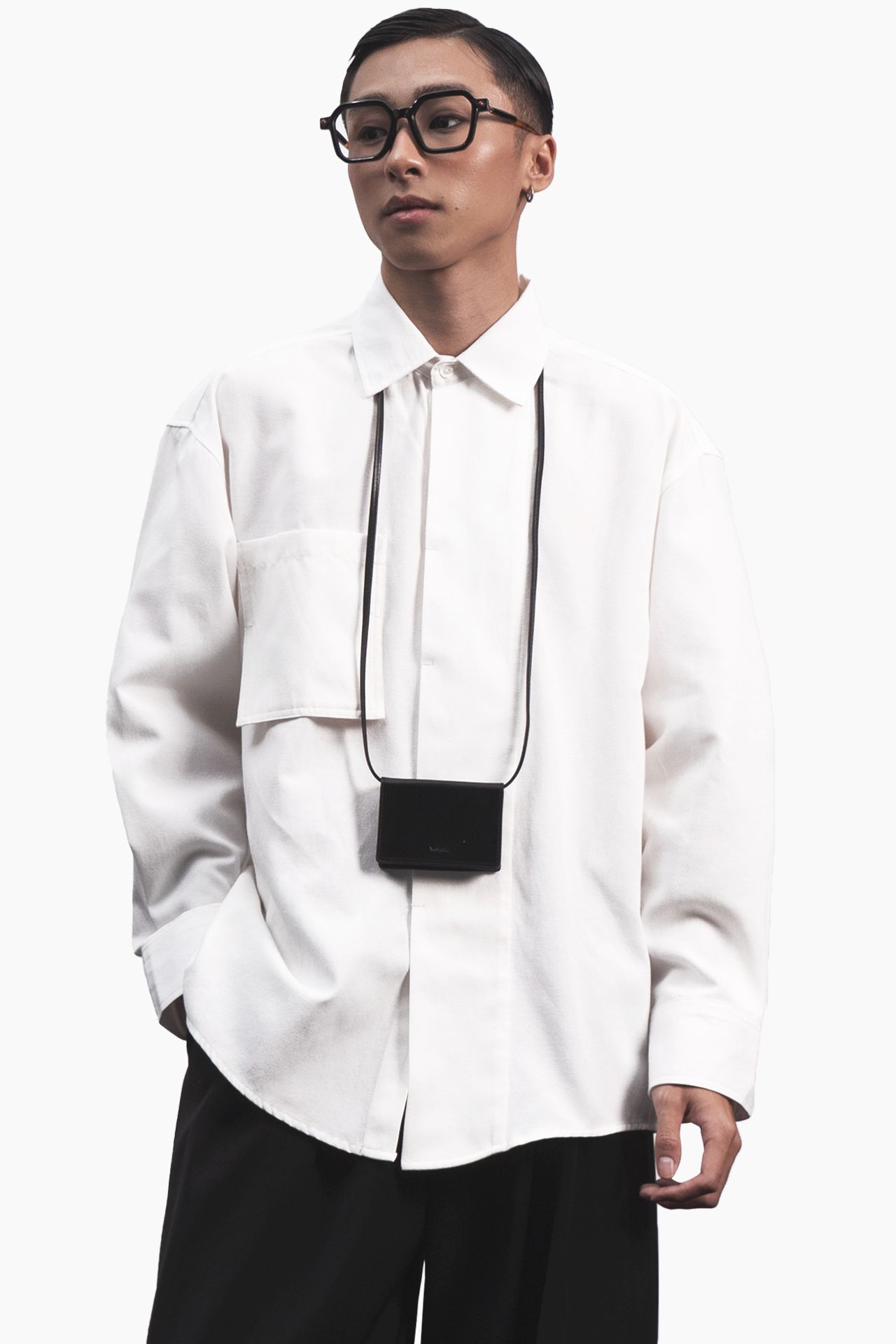  HANGING POCKET SHIRT 