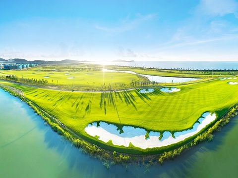 Dragon Golf Links - Goda Golf