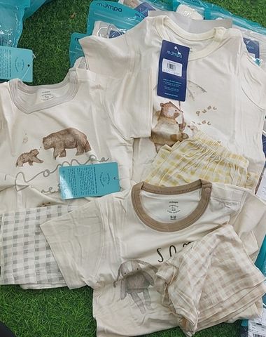 BỘ CỘC TAY HỌA TIẾT GẤU THỎ PHỐI QUẦN CARO MOMPA