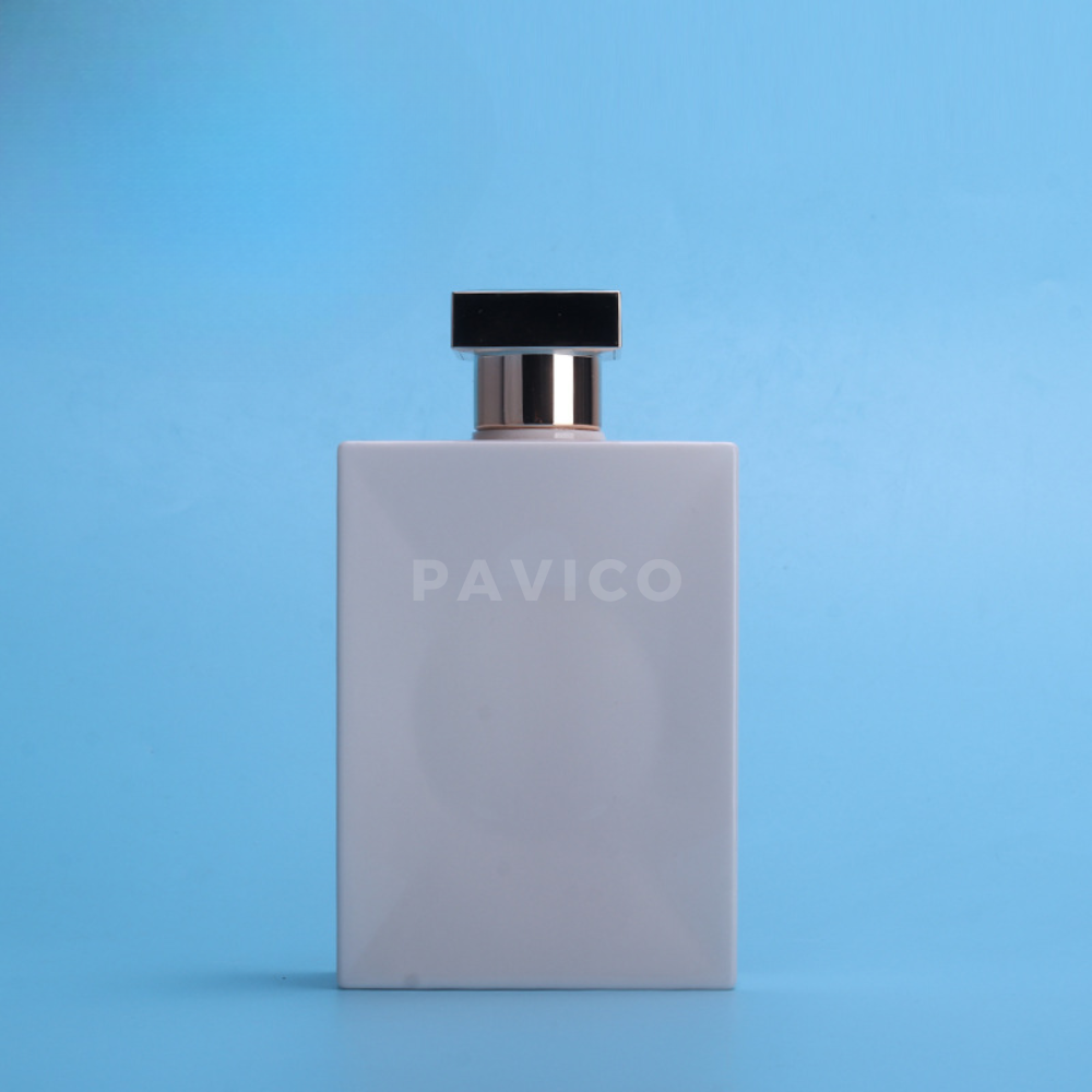 Chai kem dưỡng vuông cao cấp 300ml