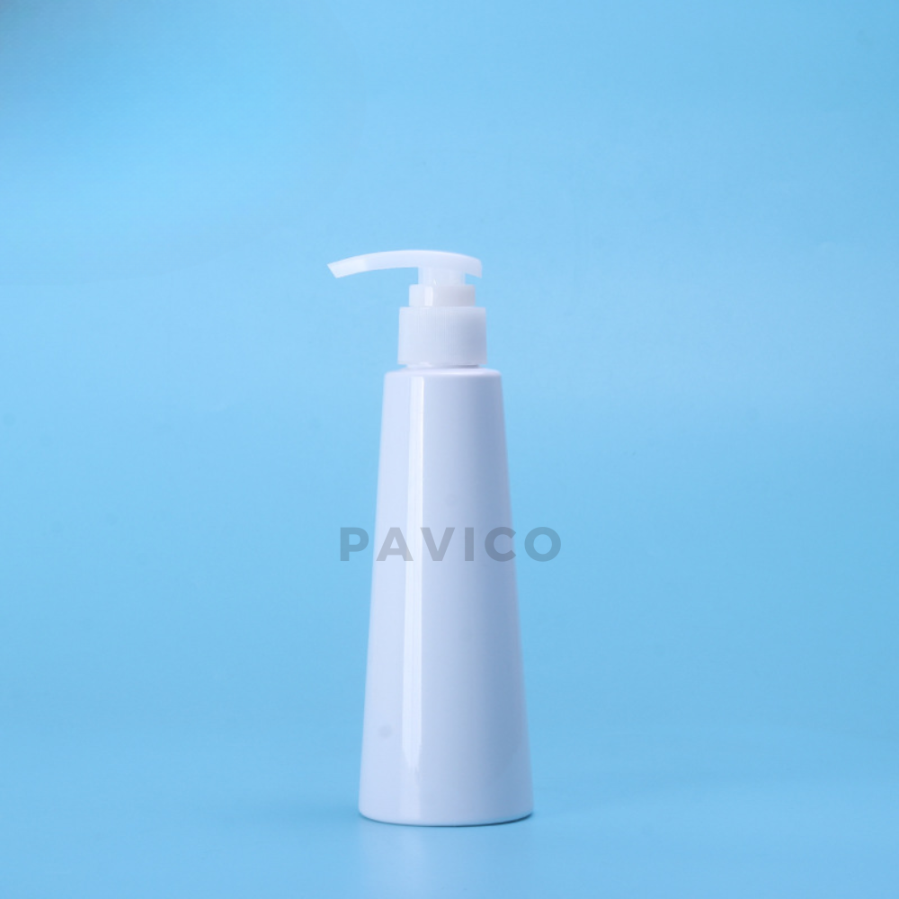 Chai PET dầu gội tam giác 200ml