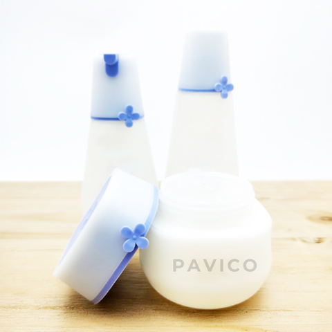 Bộ chai lọ mỹ phẩm nhựa HDPE xanh trắng