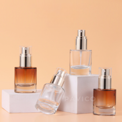 Chai thủy tinh vòi mạ crom vàng 30ml
