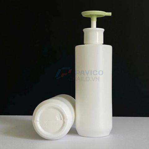 Chai trụ tròn 250ml 500ml đựng nước rửa tay trắng nắp xanh lá vòi nhấn