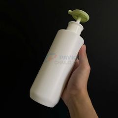 Chai trụ tròn 250ml 500ml đựng nước rửa tay trắng nắp xanh lá vòi nhấn