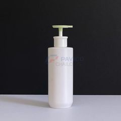 Chai trụ tròn 250ml 500ml đựng nước rửa tay trắng nắp xanh lá vòi nhấn
