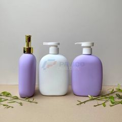 Bộ chai mỹ phẩm dẹt tím trắng 250ml 300ml 500ml lotion dầu gội