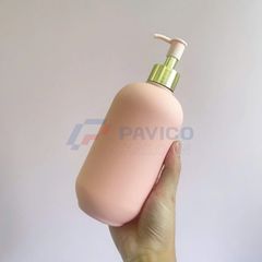 Chai đựng sữa tắm dầu gội hồng pastel khoen vàng 500ml