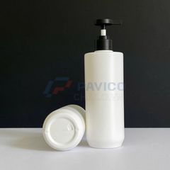 Chai HDPE 500ml vòi nhấn đen đựng dầu gội hoặc sữa tắm