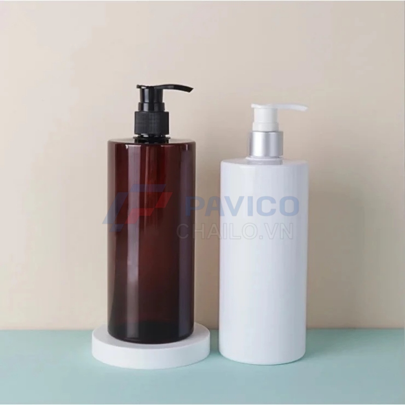 Chai PET trắng đục 750ml nắp bạc đựng lotion hoặc sữa dưỡng thể