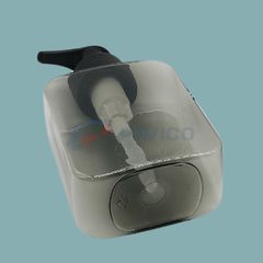 Chai PET vuông trong 250ml vòi nhấn đựng sữa rửa mặt màu xám khói