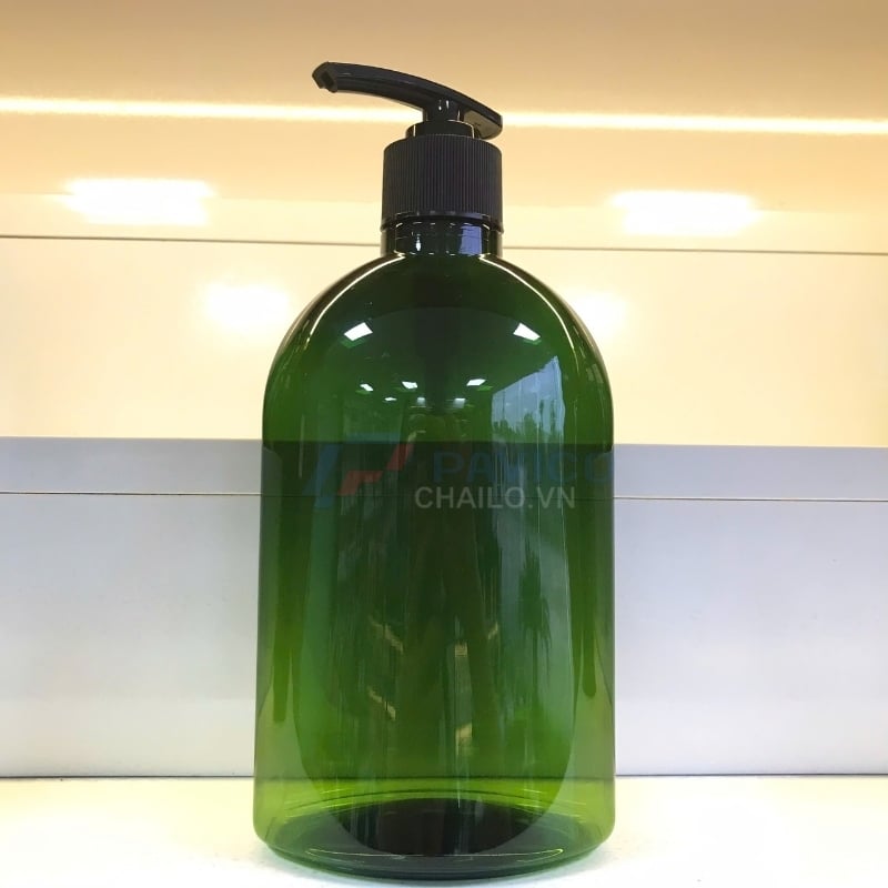 Chai pet xanh lá 500ml 750ml vòi nhấn đen đựng sữa tắm