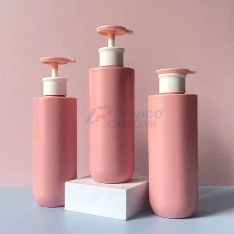 Chai trụ tròn 300ml 500ml sữa dưỡng thể hồng trắng vòi nhấn
