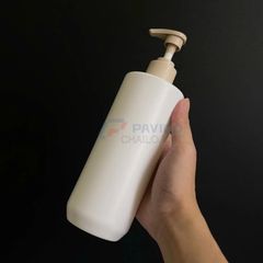 Chai trụ tròn 300ml 500ml sữa dưỡng thể trắng kèm nắp be vòi nhấn