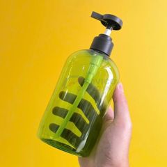 Chai vai bầu 300ml 500ml dầu gội thảo dược xanh lá trong nắp đen