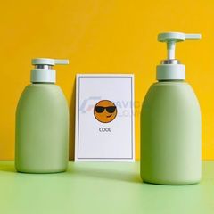 Chai vai vòm 350ml 500ml đựng sữa tắm xanh bơ nắp pump trắng