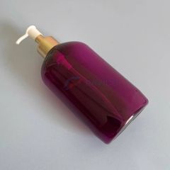 Chai vai bầu 250ml 500ml sữa tắm tím trong có đầu bơm khoen vàng hồng