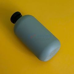Chai nhựa PET tròn vai bầu 300ml 500ml đựng sữa tắm xanh rêu nhám nắp bật