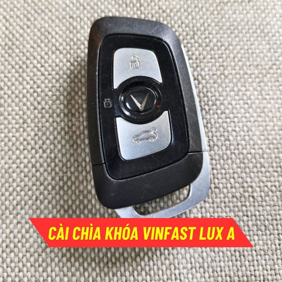 Cài Chìa Khóa VinFast Lux A