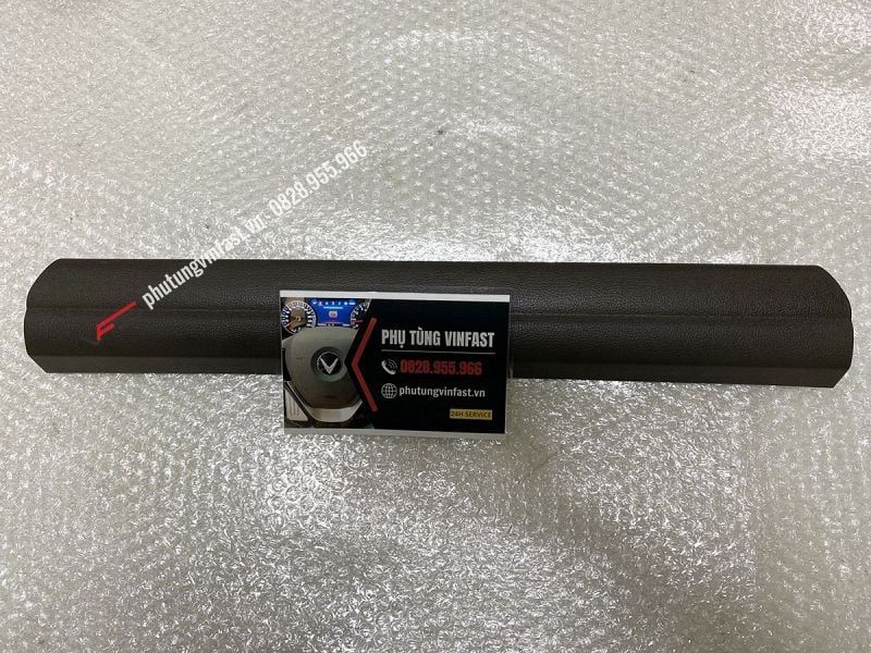 Thanh nẹp khung cửa bên trong, cửa trước phải Vinfast Lux A - BIN10009350