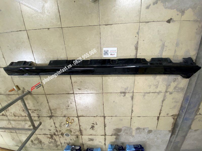 Ốp hông xe bên phải Vinfast Lux A - BEX10005370