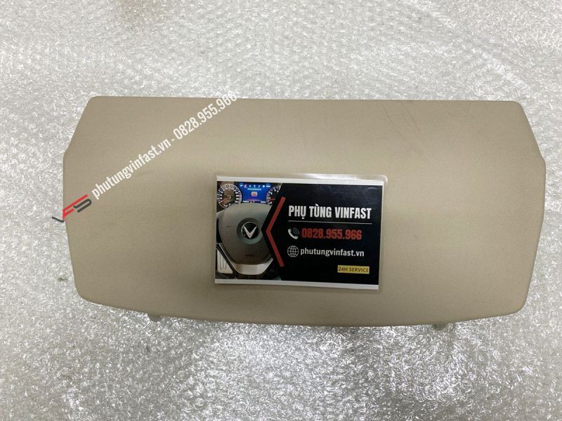 Ốp trần phía sau sedan Vinfast Lux A - BIN10005053