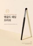 Cọ trang điểm mắt STUDIO17 ANGLED SHADING BRUSH 442