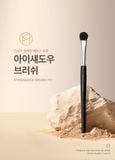 Cọ trang điểm mắt STUDIO17 BASE EYE SHADOW BRUSH 711