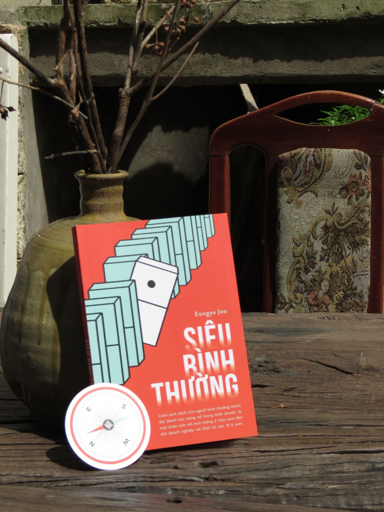  Siêu Bình Thường 