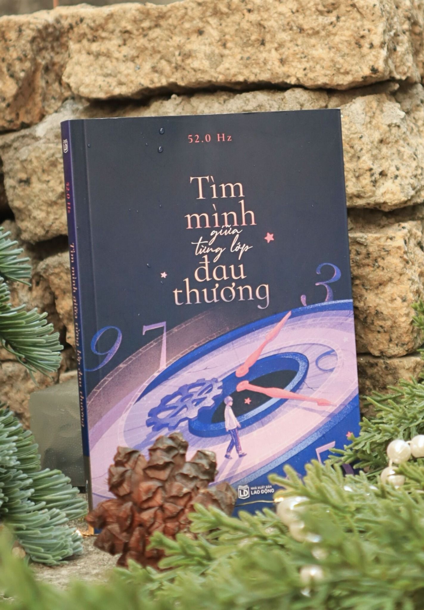  Tìm Mình Giữa Từng Lớp Đau Thương 