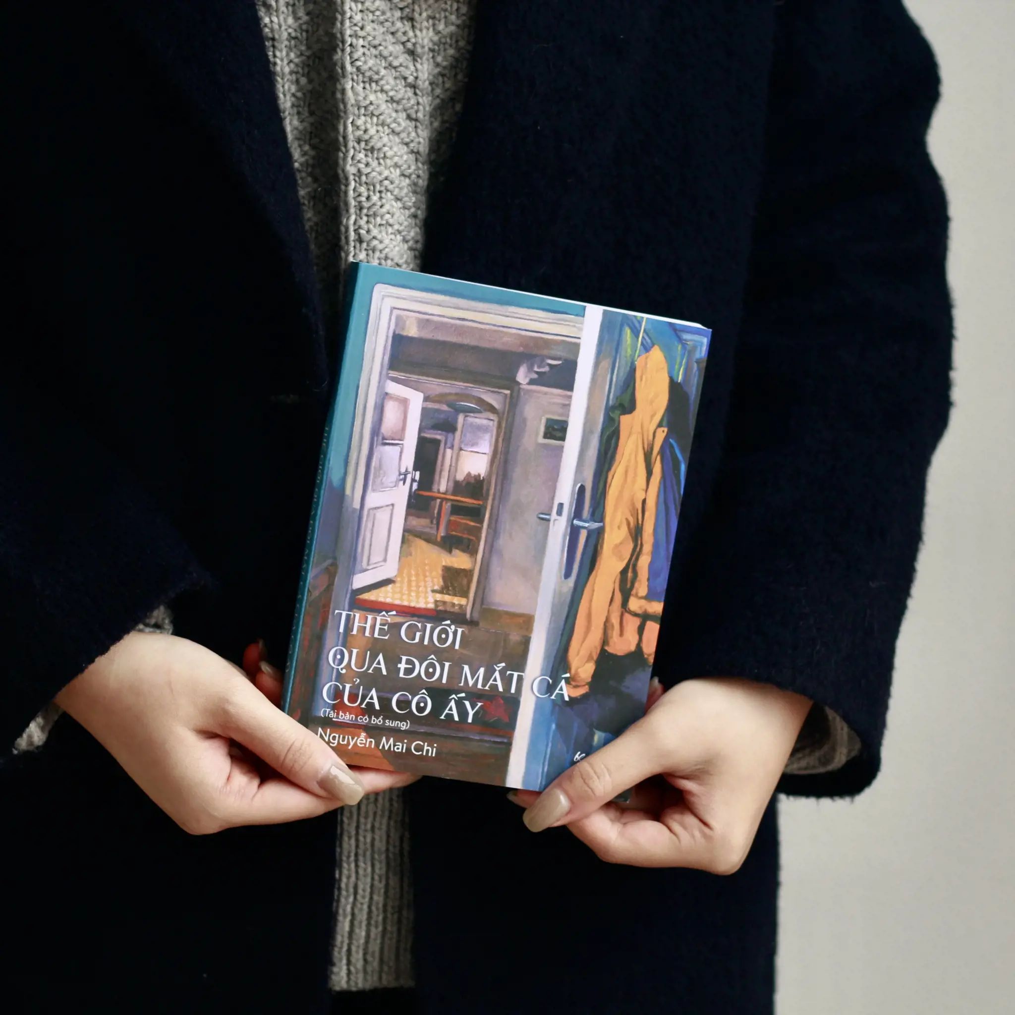  Thế Giới Qua Đôi Mắt Cá Của Cô Ấy 