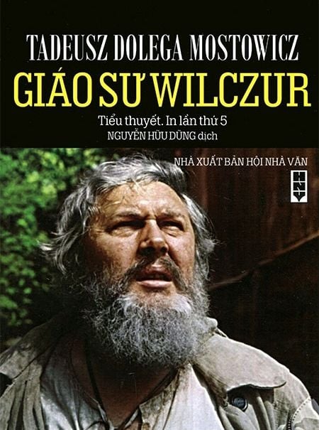  Giáo Sư Wilczur 