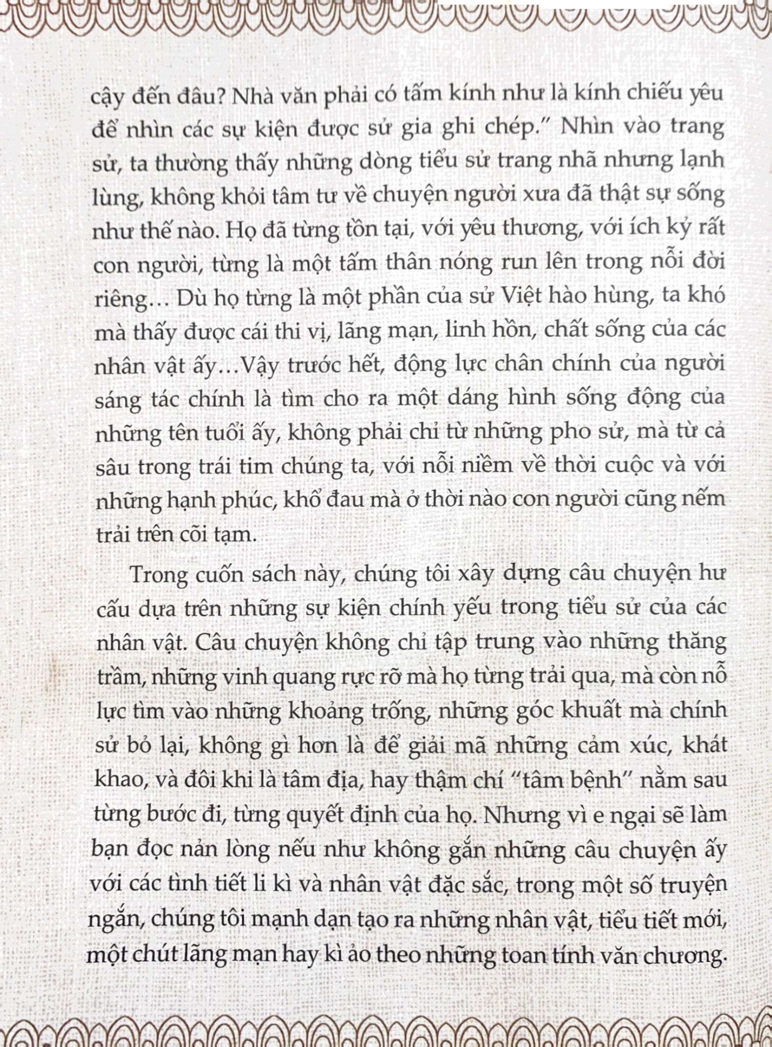  Tước Gấm Giấu Đay - Bìa Cứng 