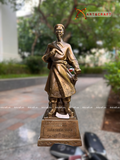  Quà Tặng Sếp Tượng Trần Hưng Đạo đồng vàng hun nâu 30 x 11 x 12 cm 