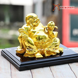  Quà Tặng Sếp Tượng Di Lặc dát vàng kích thước 9,5 x 13 x12 cm 