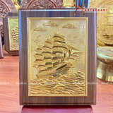  Quà Tặng Khai Trương Tranh đồng Thuận Buồm Xuôi Gió kích thước 20 x 25 cm mạ vàng 24K 