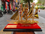  Quà tặng Mô Hình Thuyền Buồm mạ vàng 24K kích thước 42 x 54 x 16 cm 
